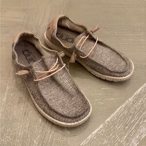 Hey Dude Women's Shoes in Tan and dusty pink